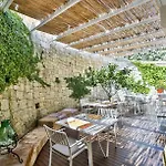 Borgo De Li Santi 4*