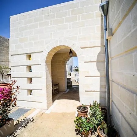 Borgo De Li Santi