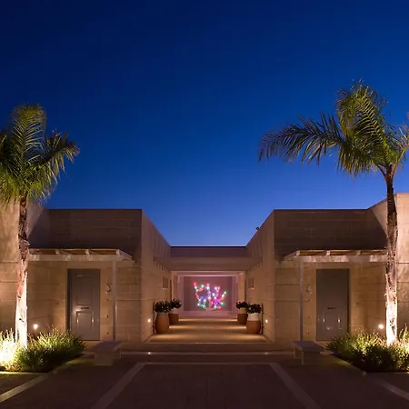 شقة فندقية Borgo De Li Santi 3*