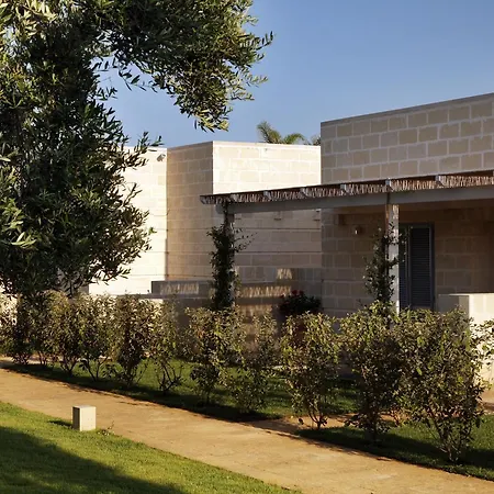 Borgo De Li Santi شقة فندقية أوترانتو