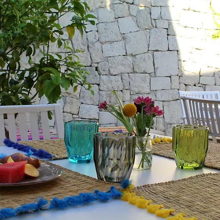 Borgo De Li Santi شقة فندقية أوترانتو