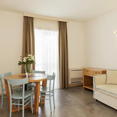 Borgo De Li Santi