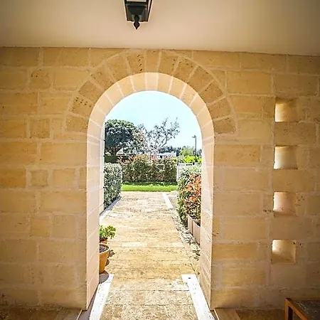 Borgo De Li Santi Aparthotel Otranto