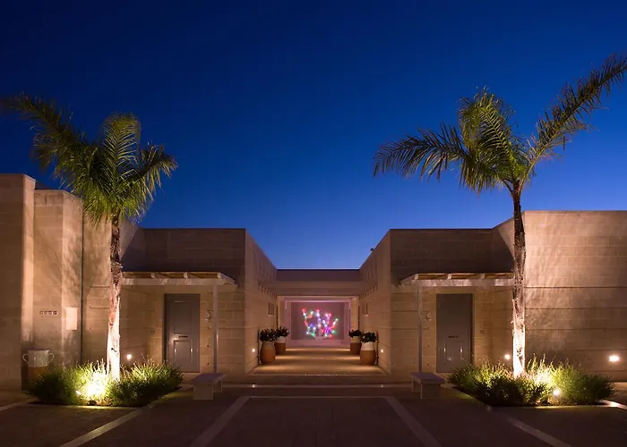 Апарт-готель Borgo De Li Santi 4*